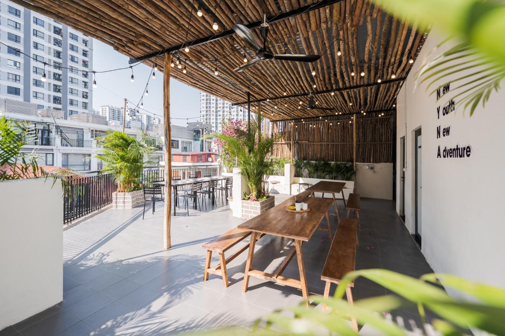 Urban - Sky View - 100m2 Rooftop - Bbq Hà Nội