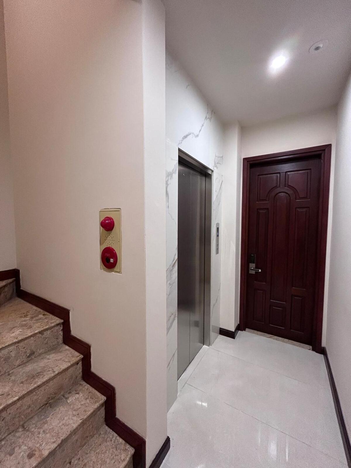 Sonvu Tiep Cozy Oasis 03-near Old Quarter Hanoi