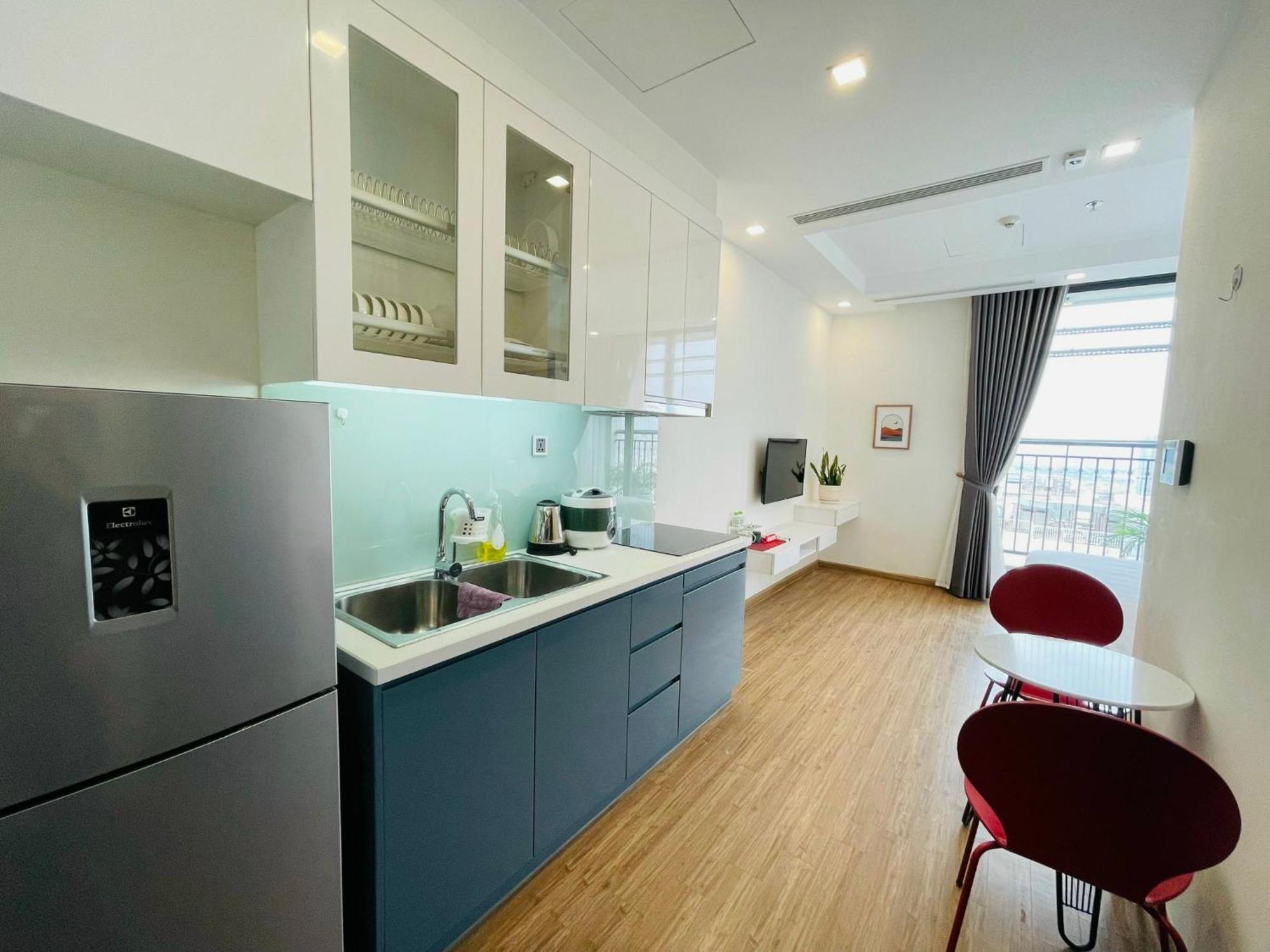 Apartment High Quality With Swimming Pool, Gym, Private Walking In Centre Hanoi