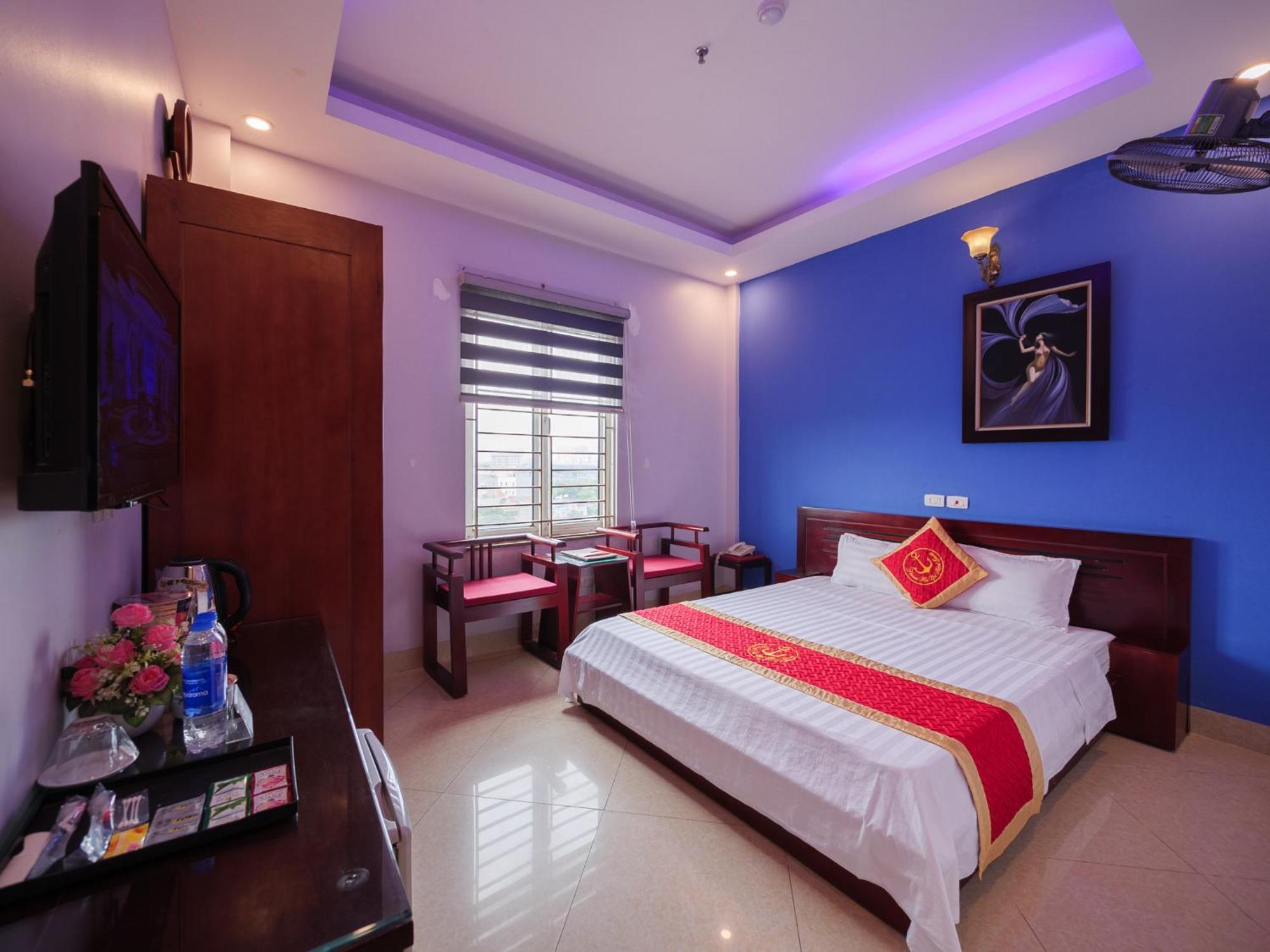 Hotel Titanic Hanoi