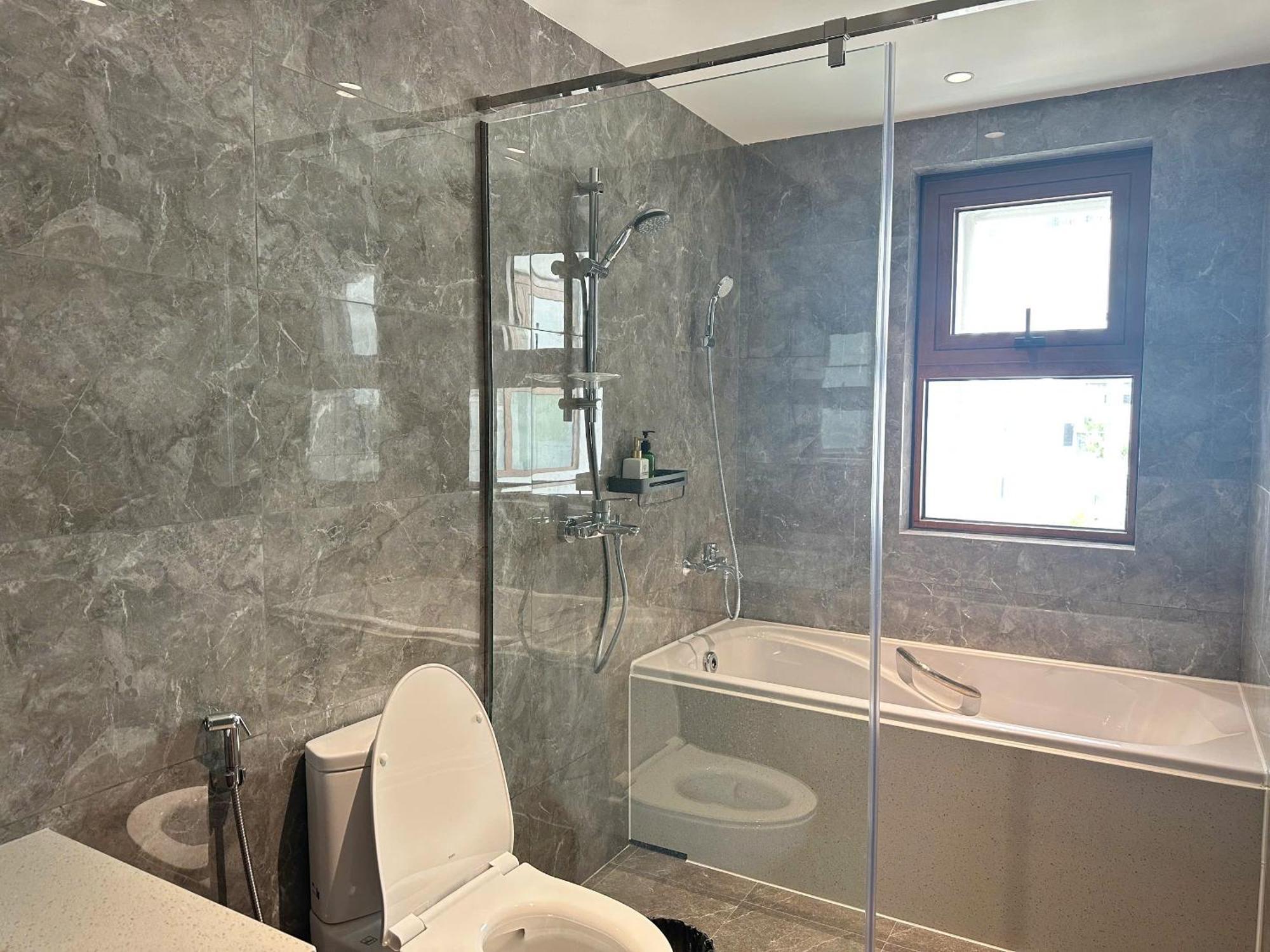 Apartment Luxe Paradise Truc Bach Hanoi