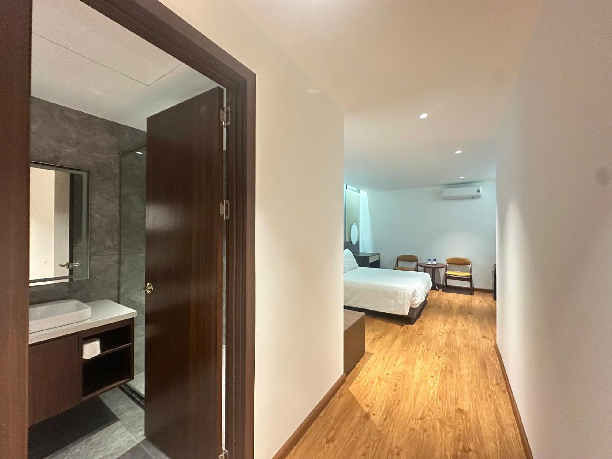Hotel Luxe Paradise Nguyen Khac Hieu
