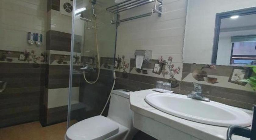 Hotel Ha Noi Vang Hoang Ngan Hanoi