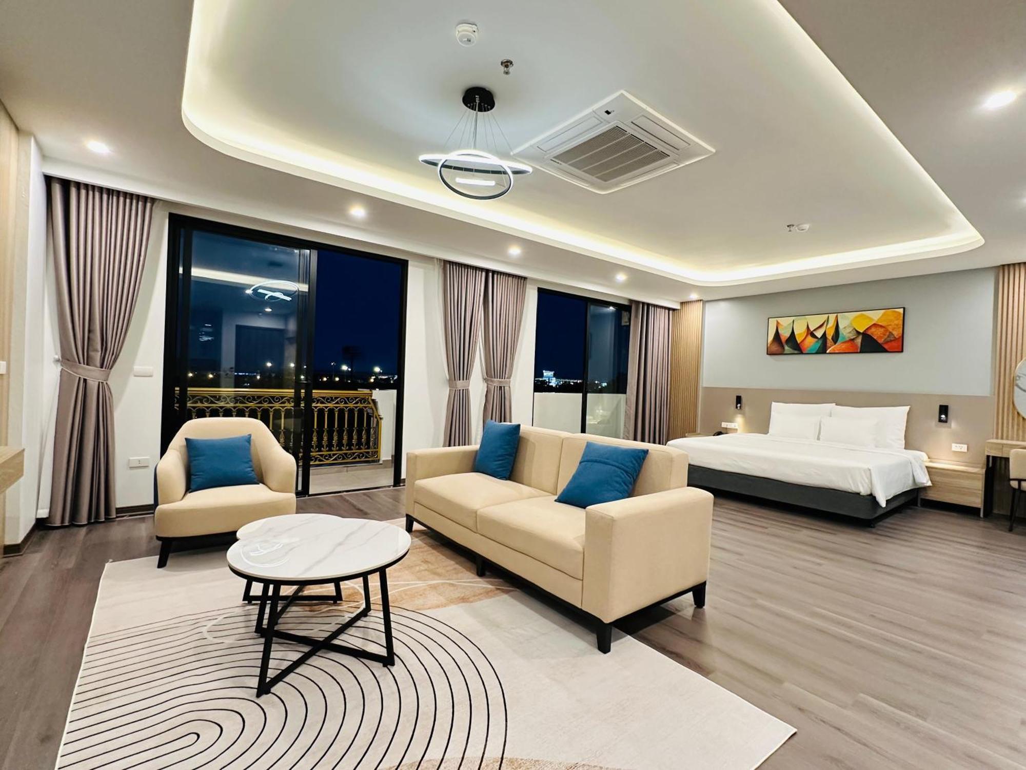 Blue Sky Noi Bai And Pool 4*