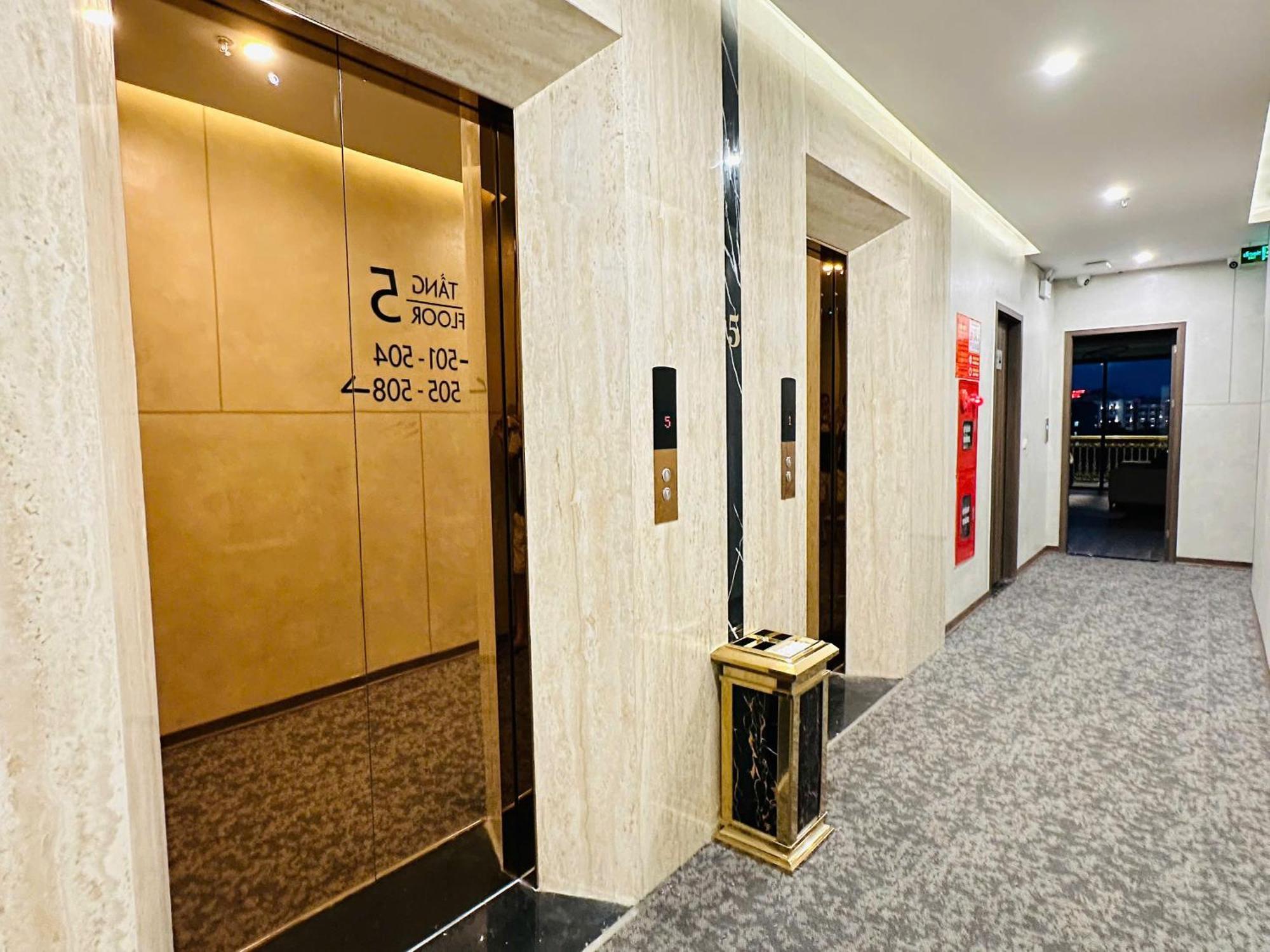 Hotel Blue Sky Noi Bai And Pool 4*