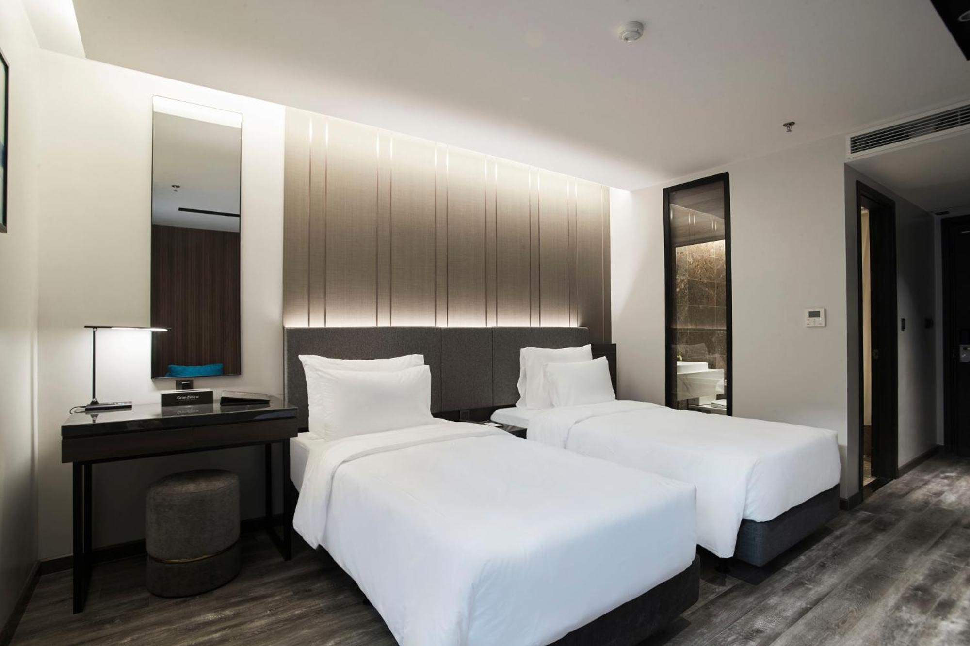Hotel Grandview & Hanoi