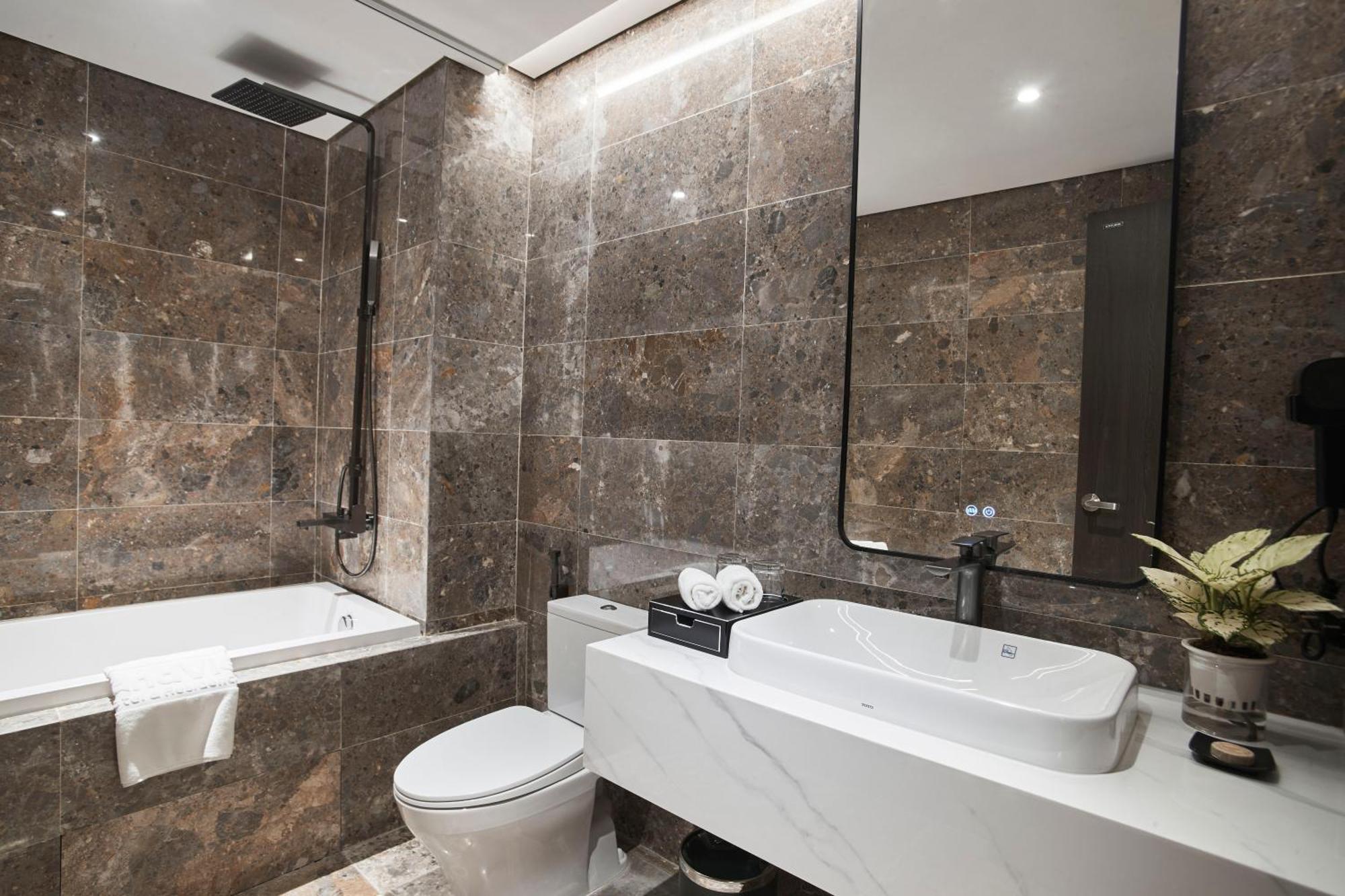Grandview & Hotel 4*