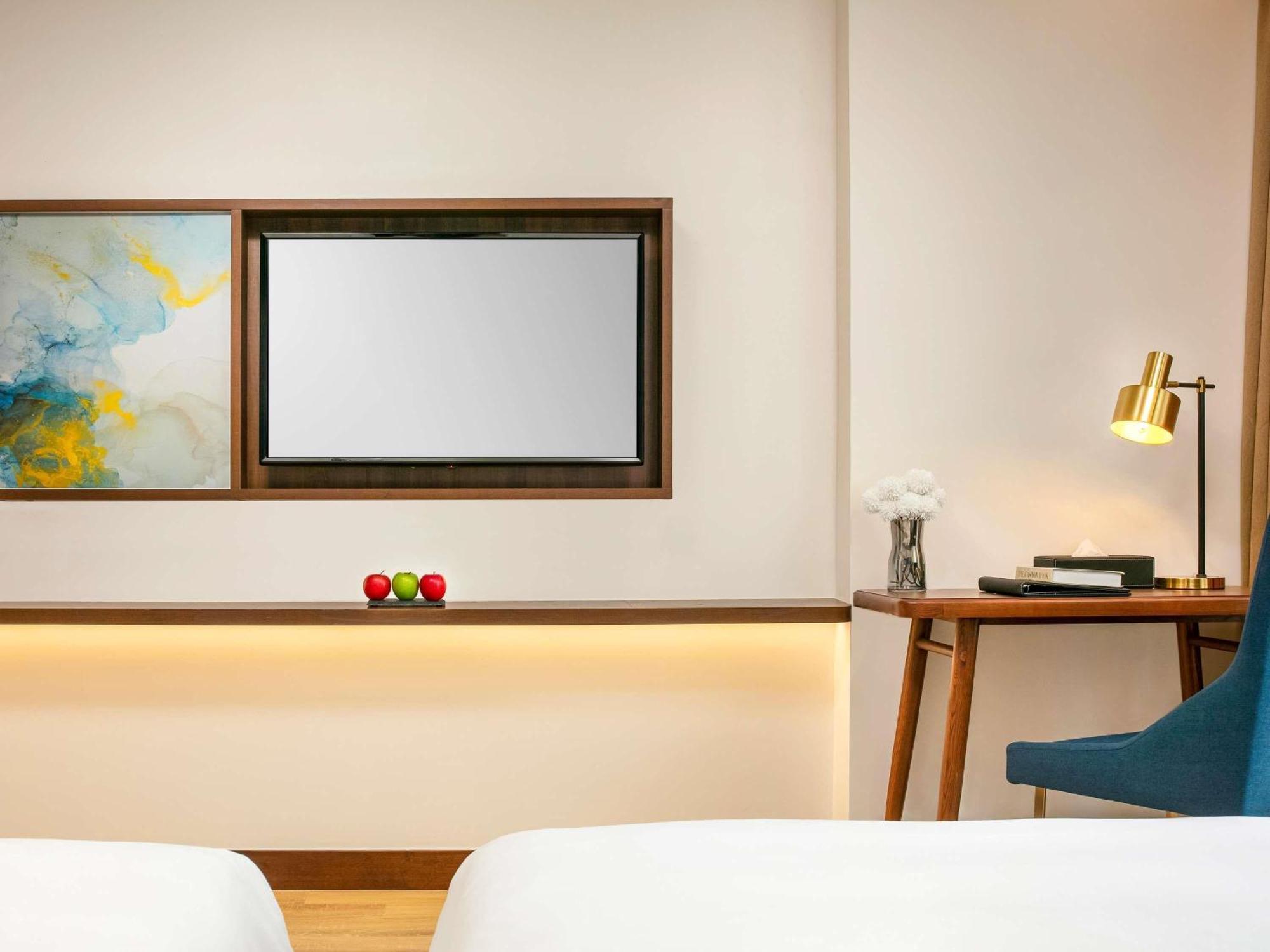 Hotel Moevenpick Living West