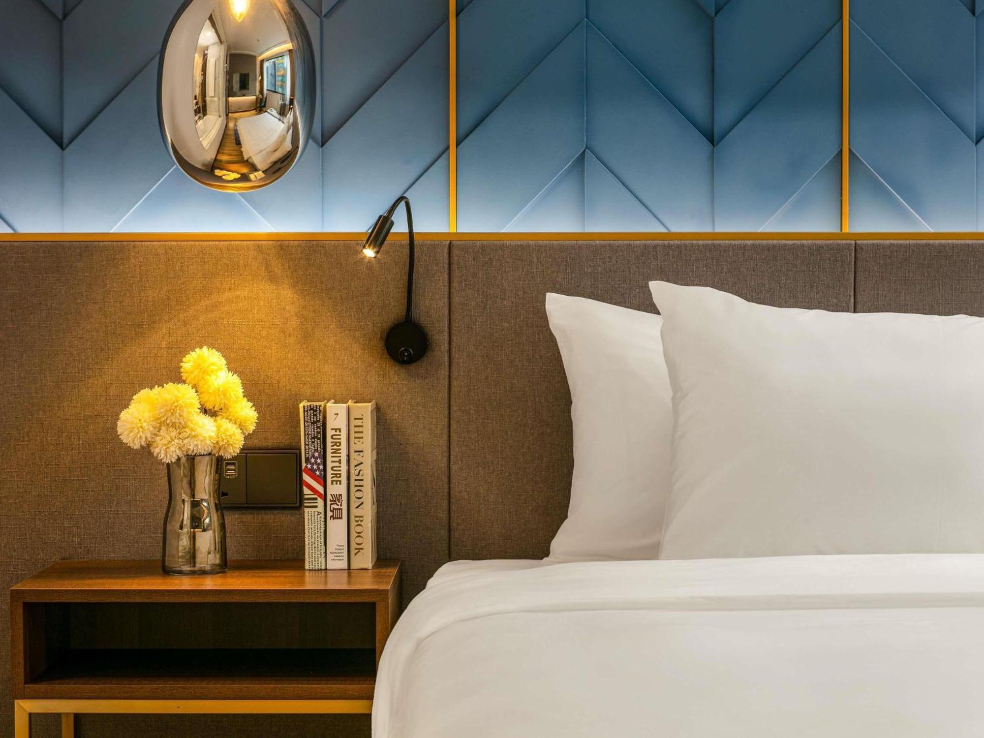 Moevenpick Living West Hotel 5*