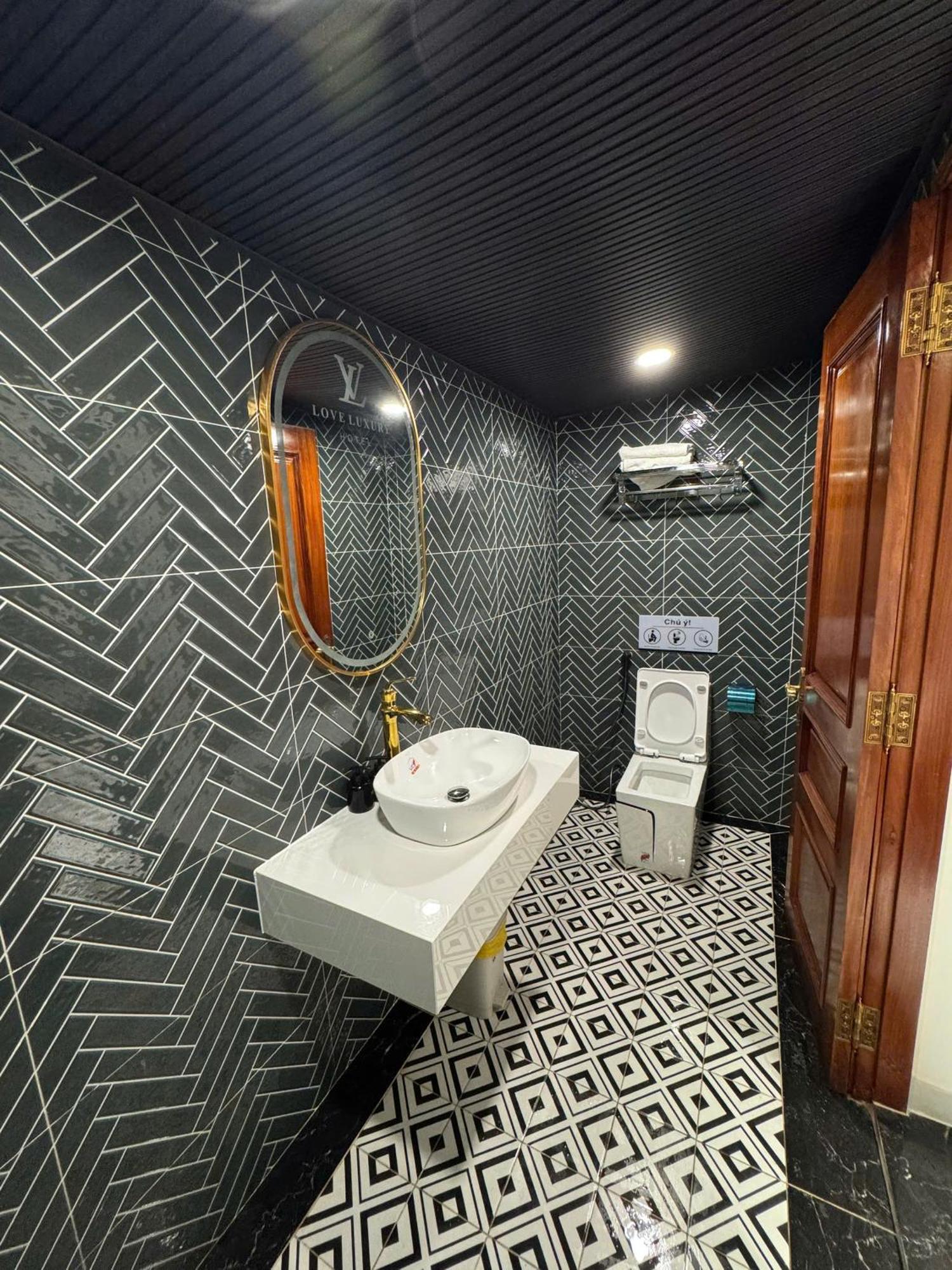 Luxury Place Hotel