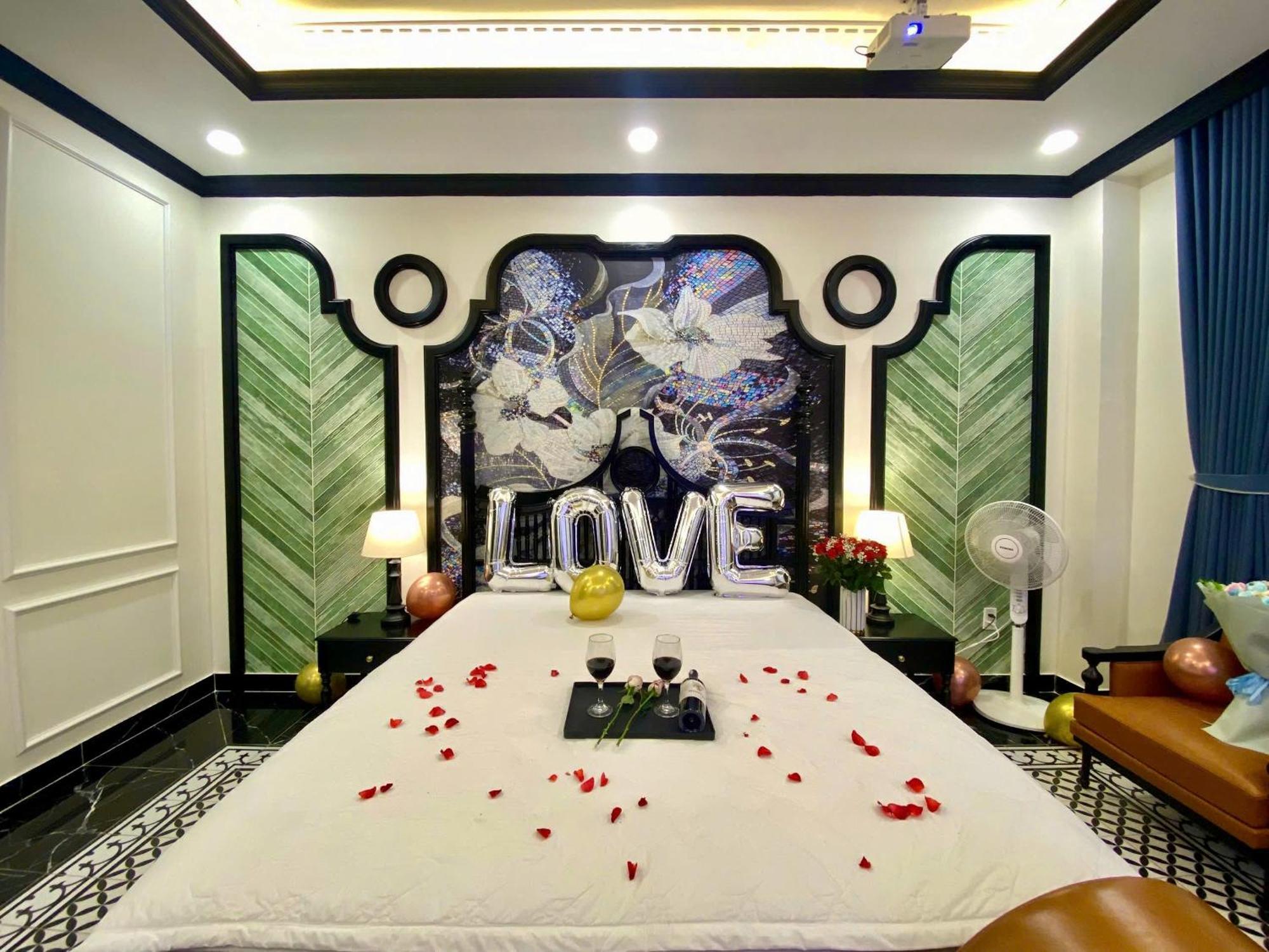 Luxury Place Hotel 4*