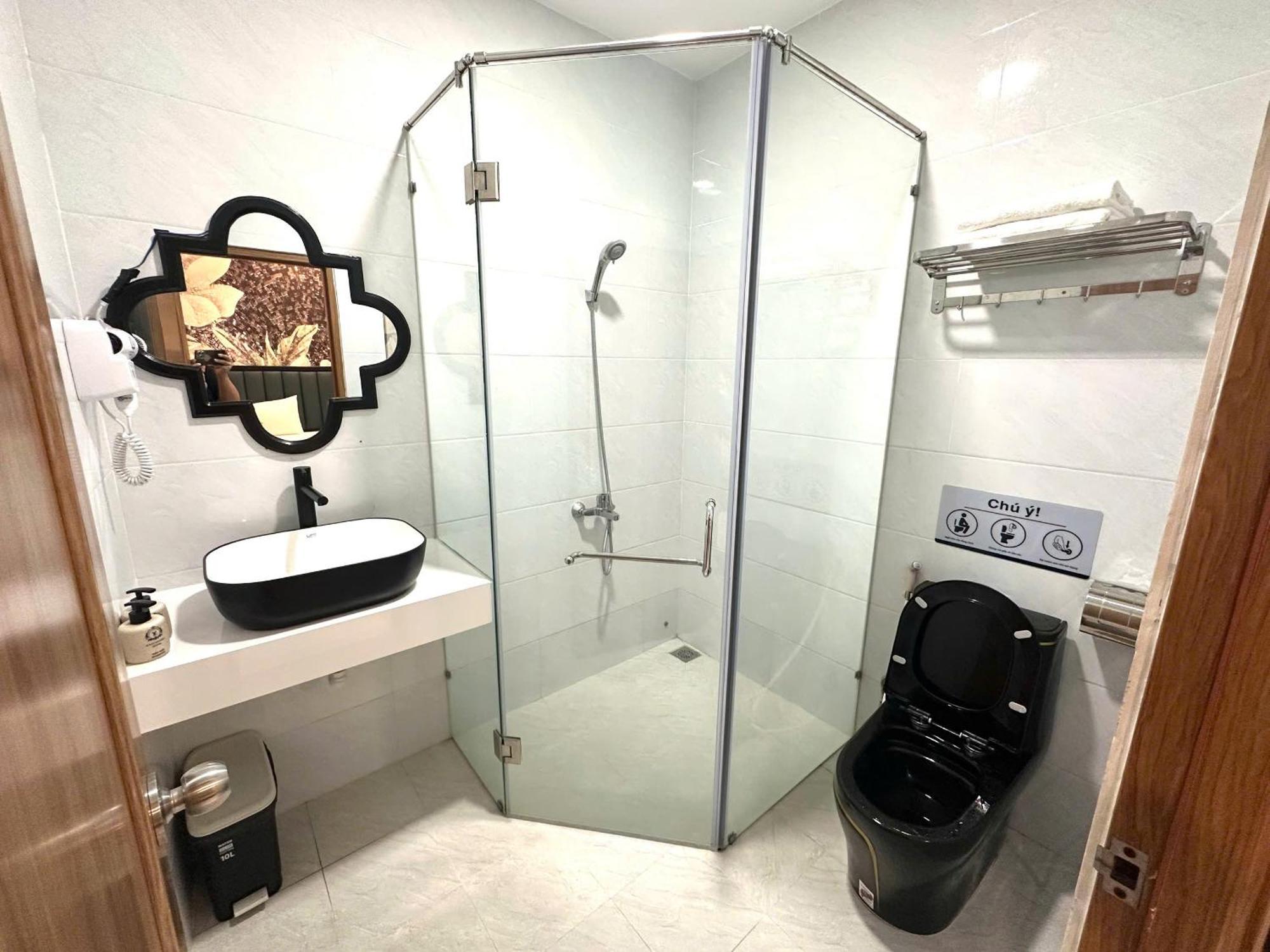 Luxury Place 4* Hanoi