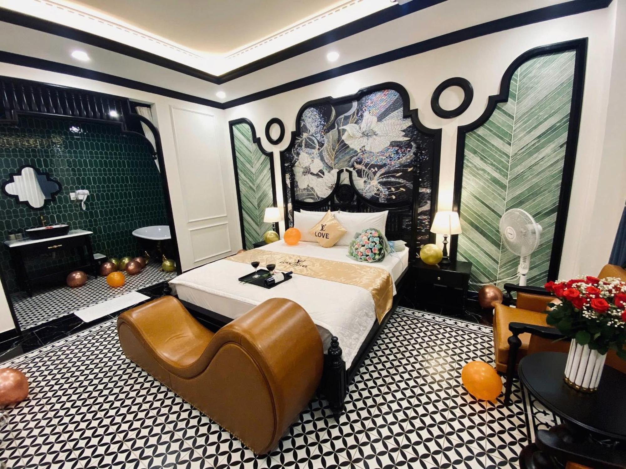 Luxury Place 4* Hanoi