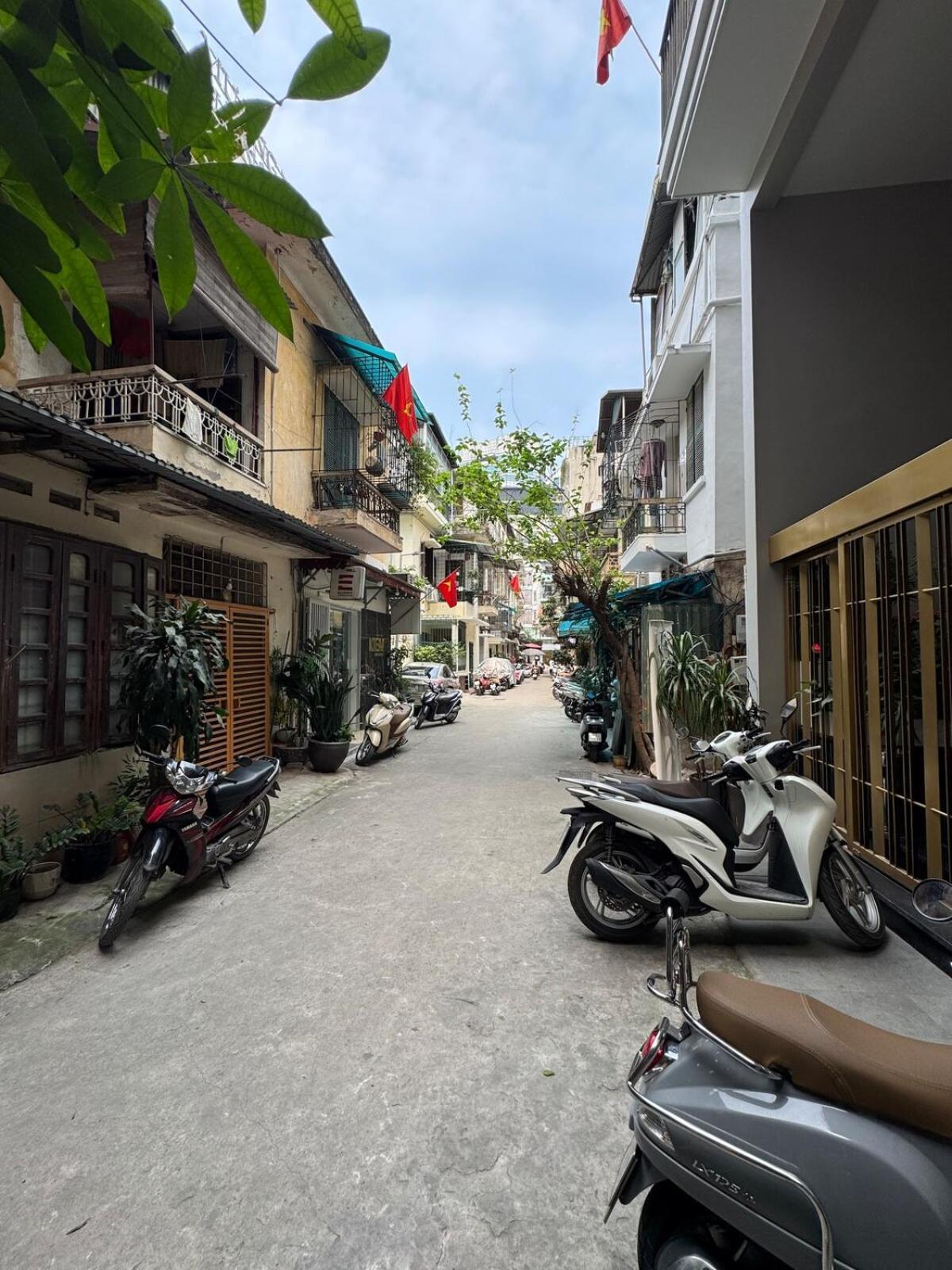 Hoan Kiem Old Quarter Apartment Hanoi