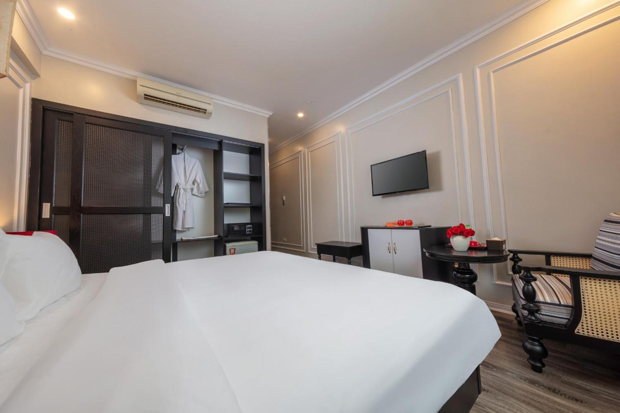 Omina Boutique Hotel Hanoi
