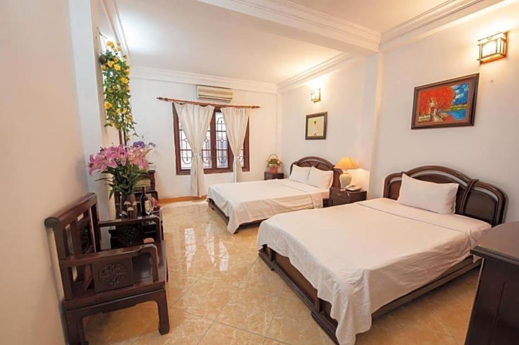 Hotel Lucky Ii