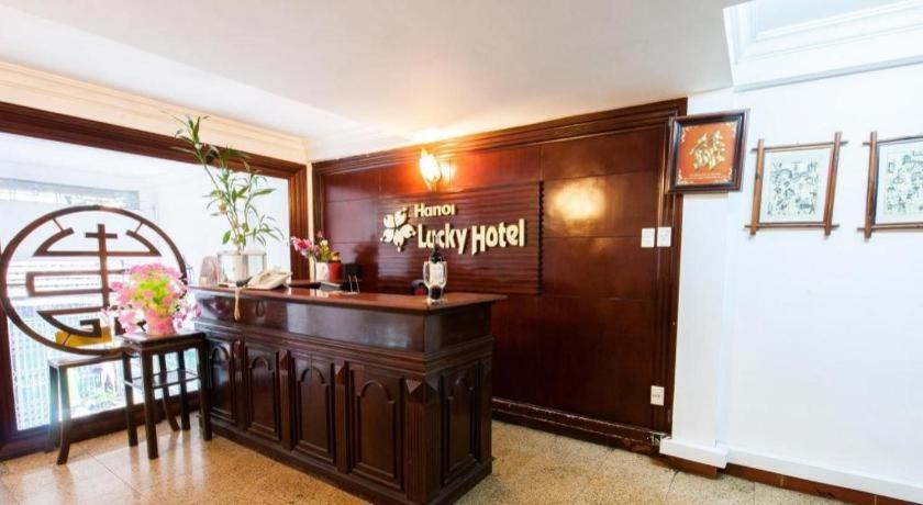 Hotel Lucky Ii