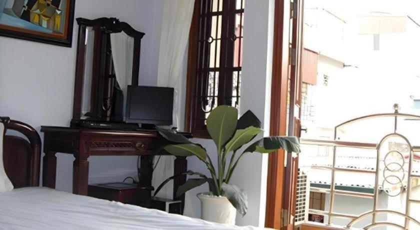 Lucky Ii Hotel 2*