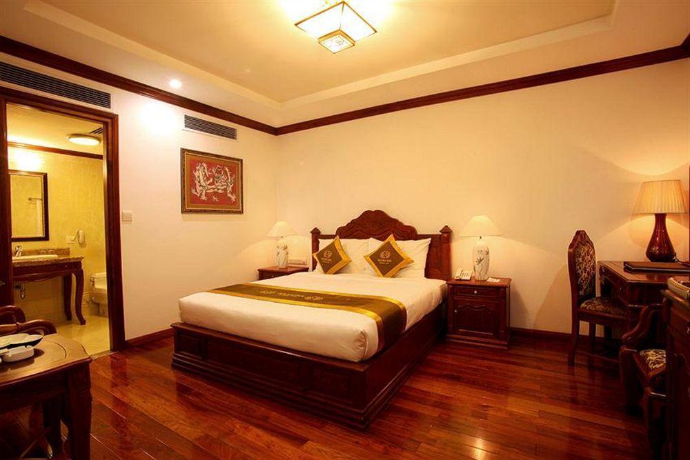 22land & Hoan Kiem Hotel