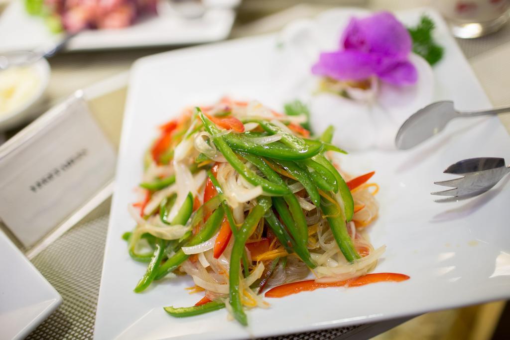 Symphony Khách sạn Hà Nội