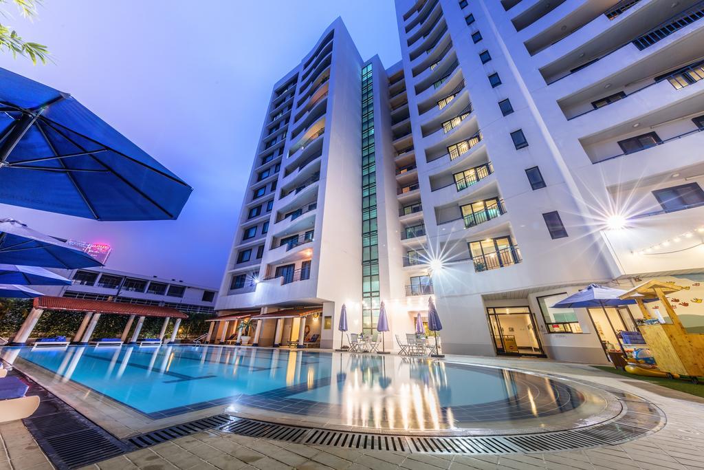 Rose Garden Residences