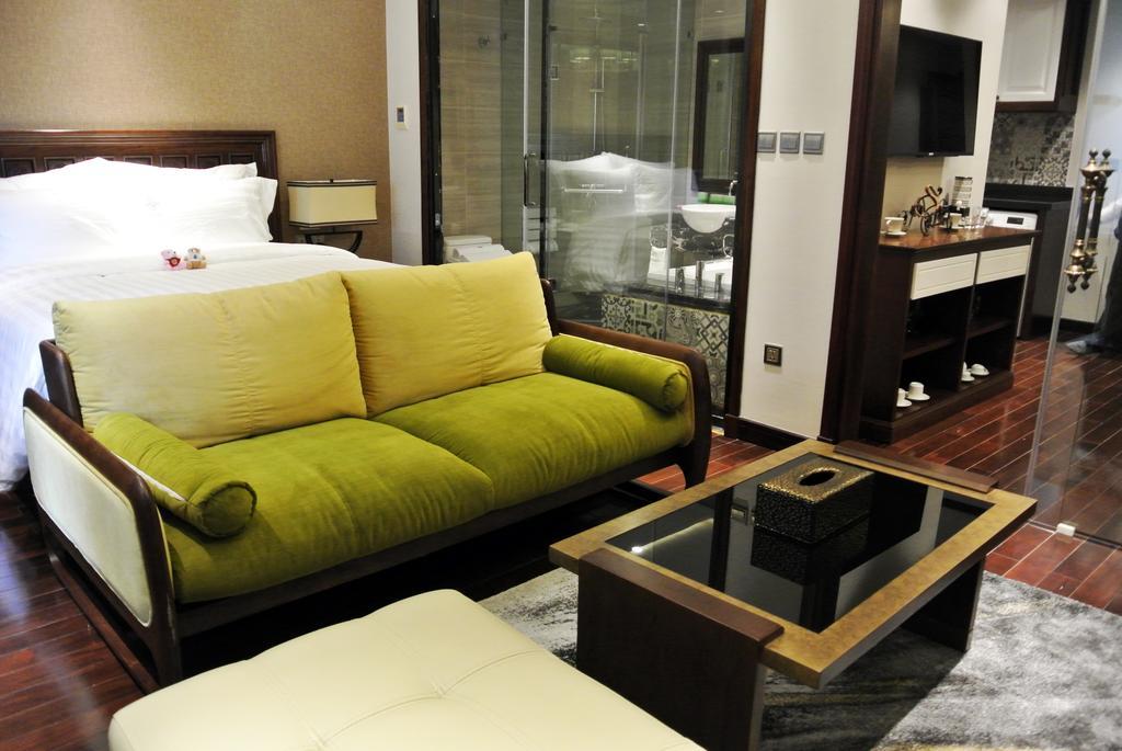 Apartment Jb Serviced