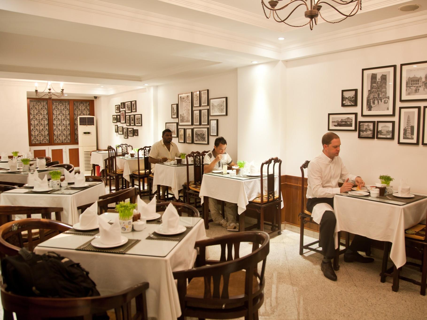 Hotel Lavender &