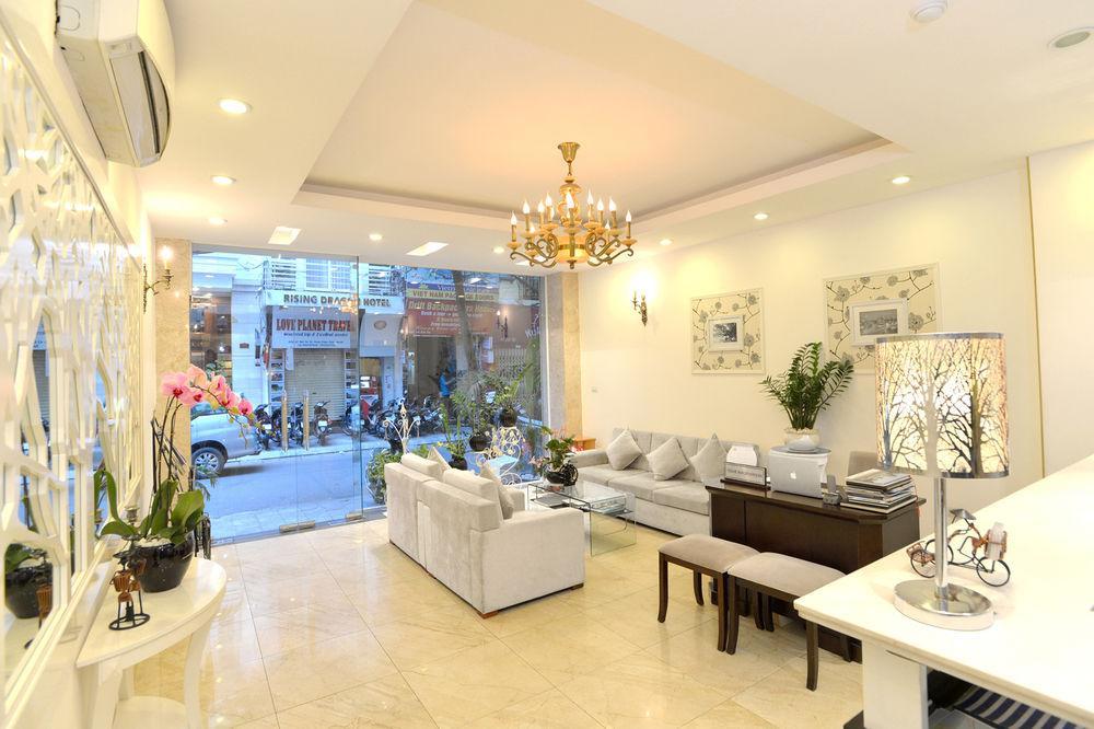 Glance Hotel 3*