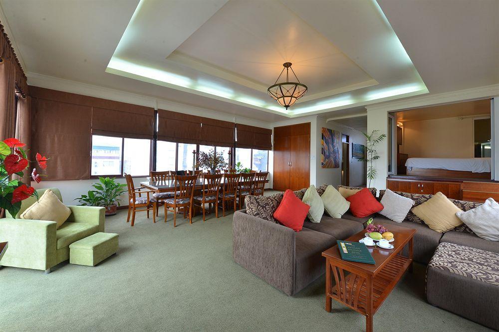 Artisan Boutique 3*