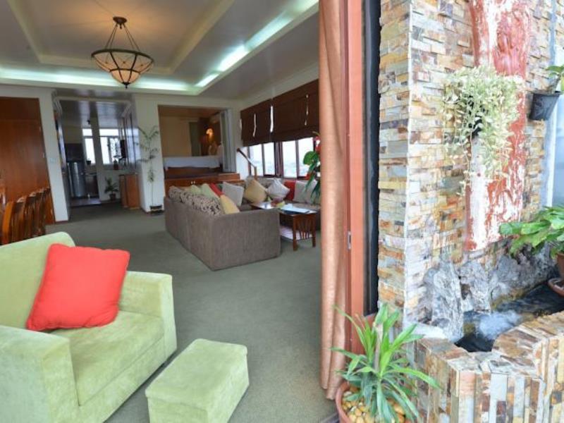 Artisan Boutique Hotel