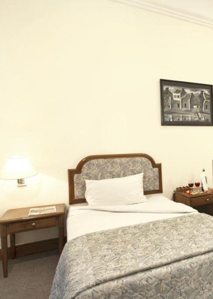 Asean International 3* Hanoi