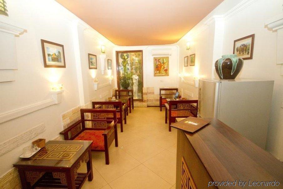 Trang Trang Luxury Hotel Hotel 3*