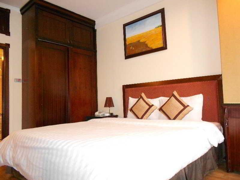 Canary Hotel 4*