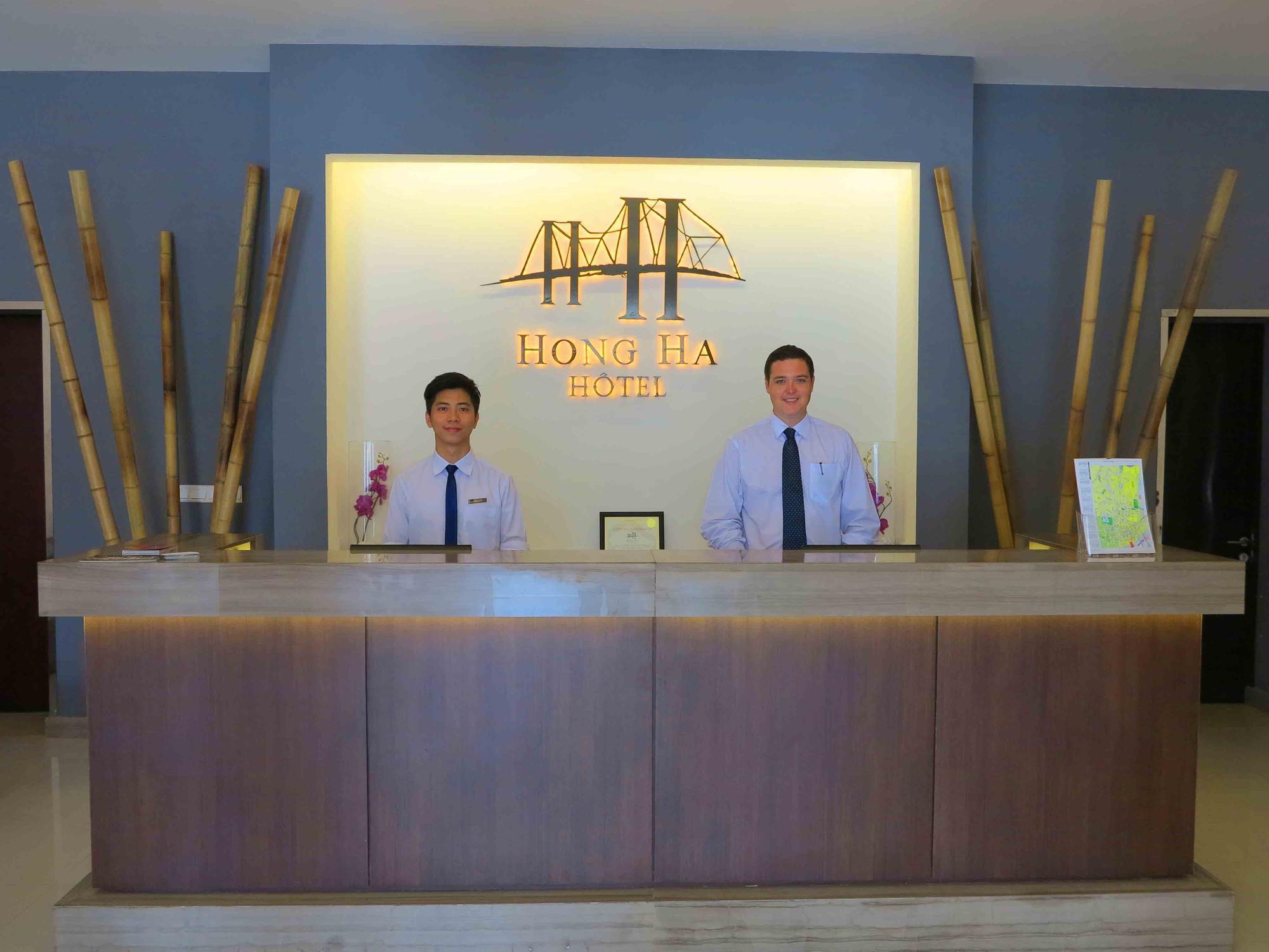 Hong Ha 3*