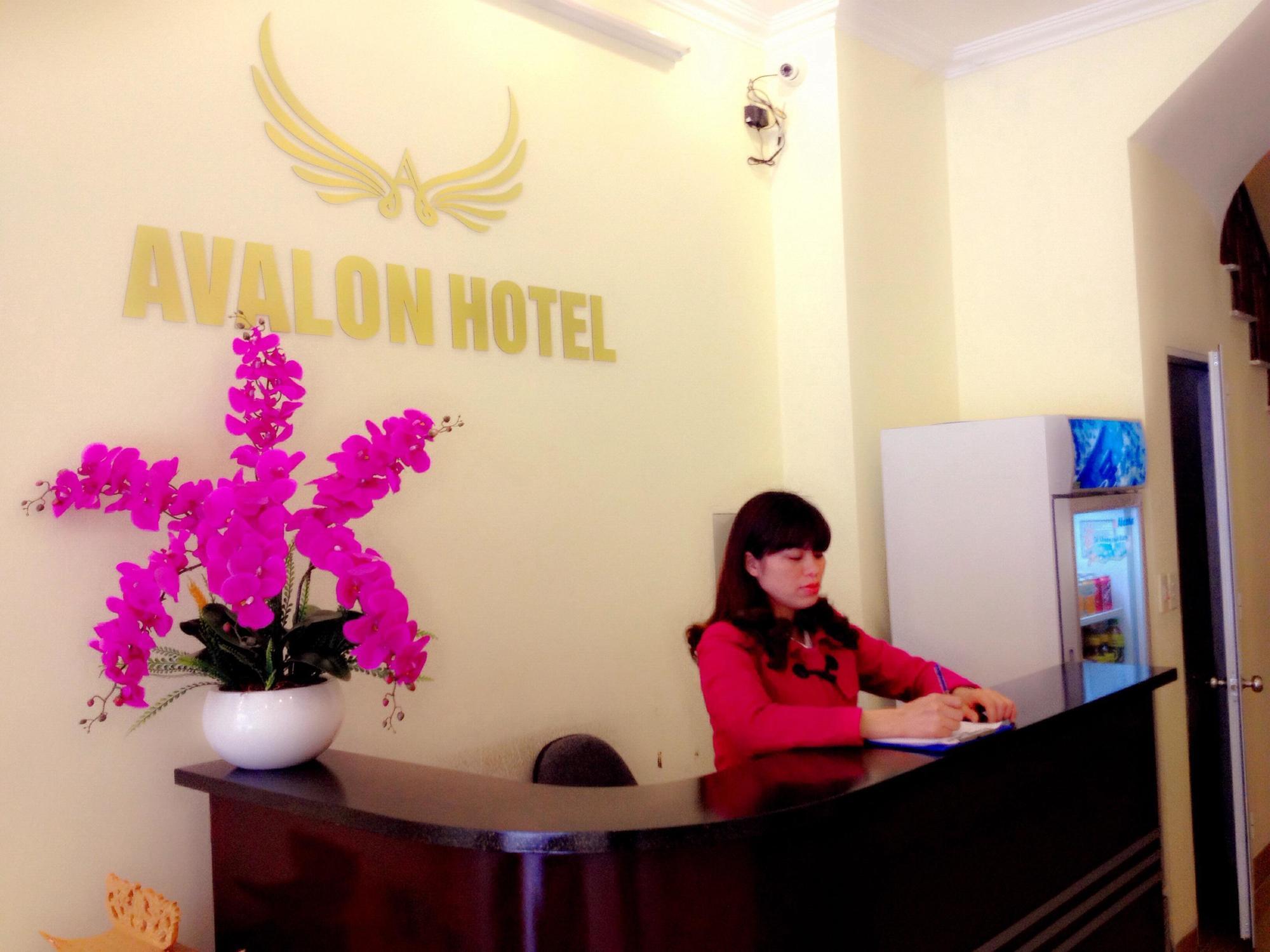 Avalon Hotel