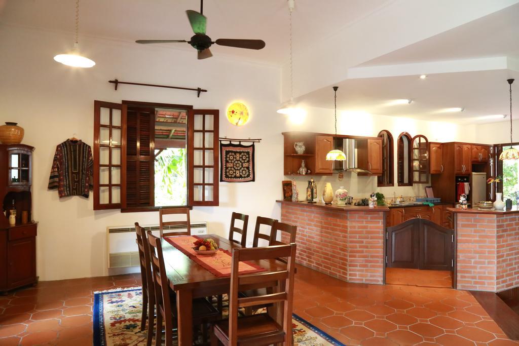 Madam Lan Anh Duong River View H2h Homestay *
