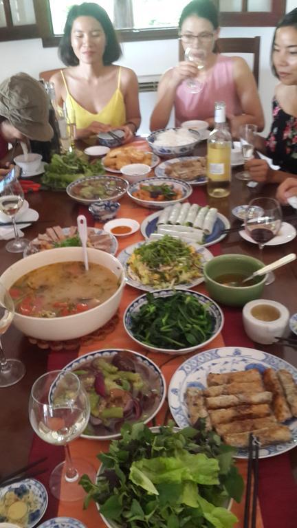 Madam Lan Anh Duong River View H2h Homestay