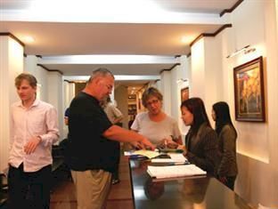 Le Petit Hotel Hanoi