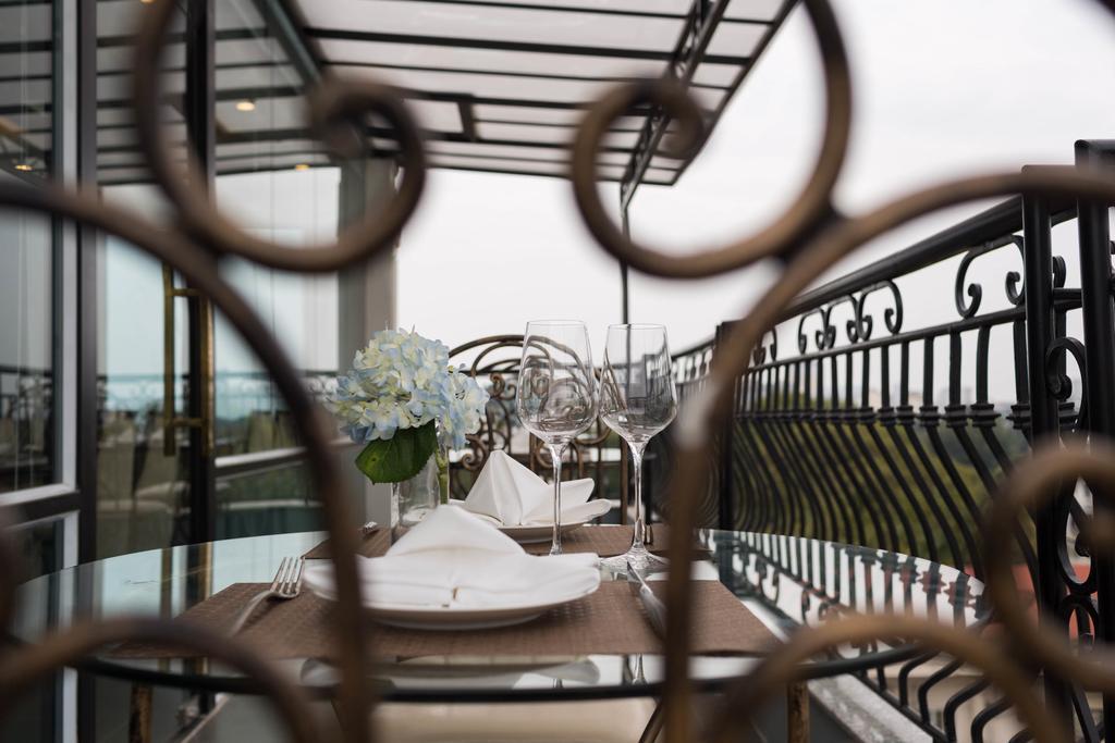 Bonsella 4* Hanoi