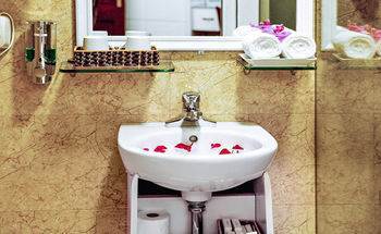 Veris Boutique & Hotel 3*