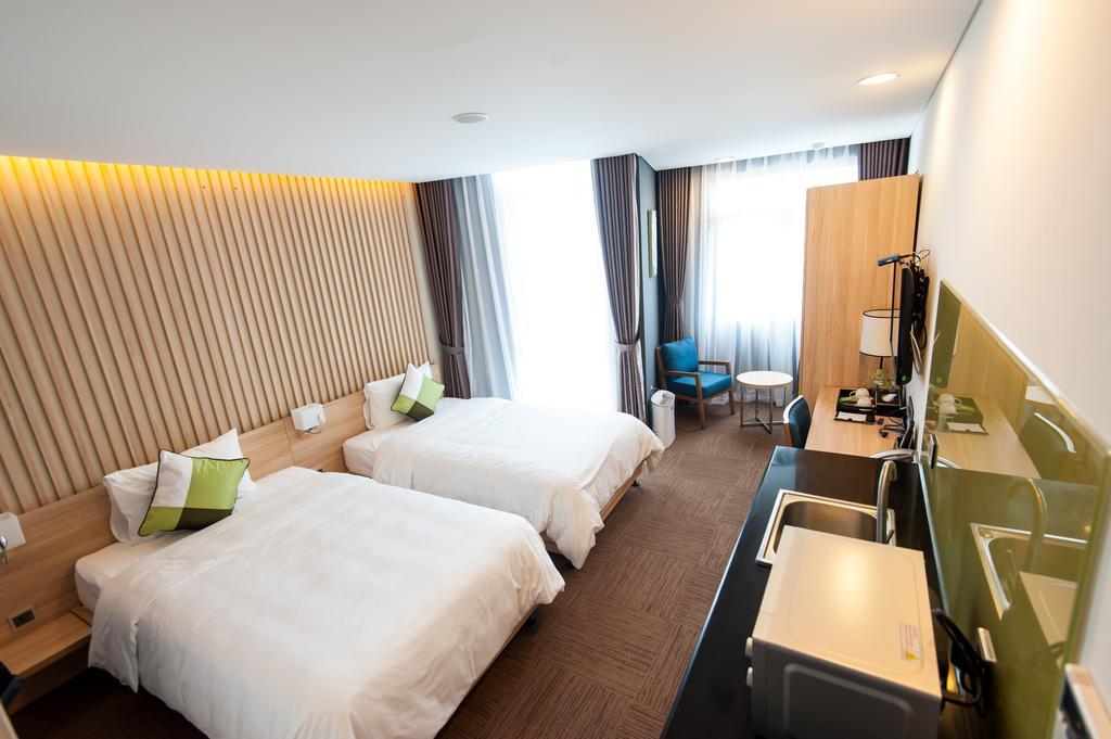 Kuretake Kim Ma 132 Hotel Hanoi