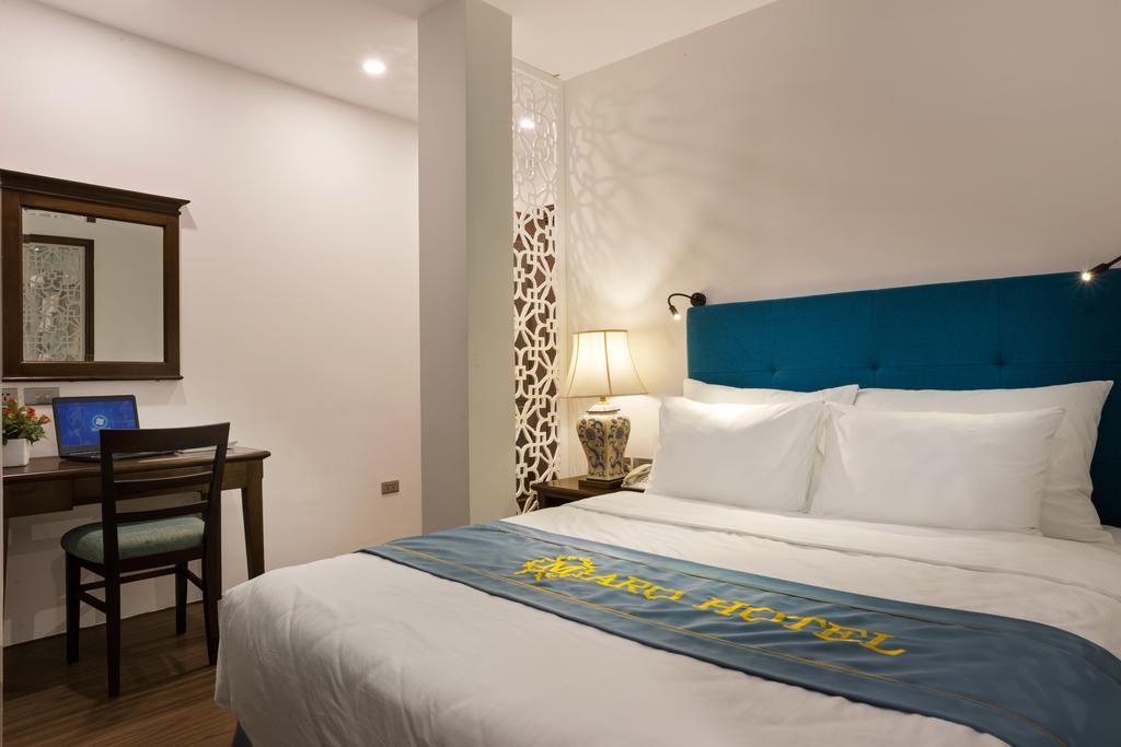 Maro Hotel 3*