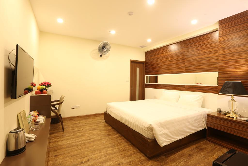Au Viet Hotel 3*