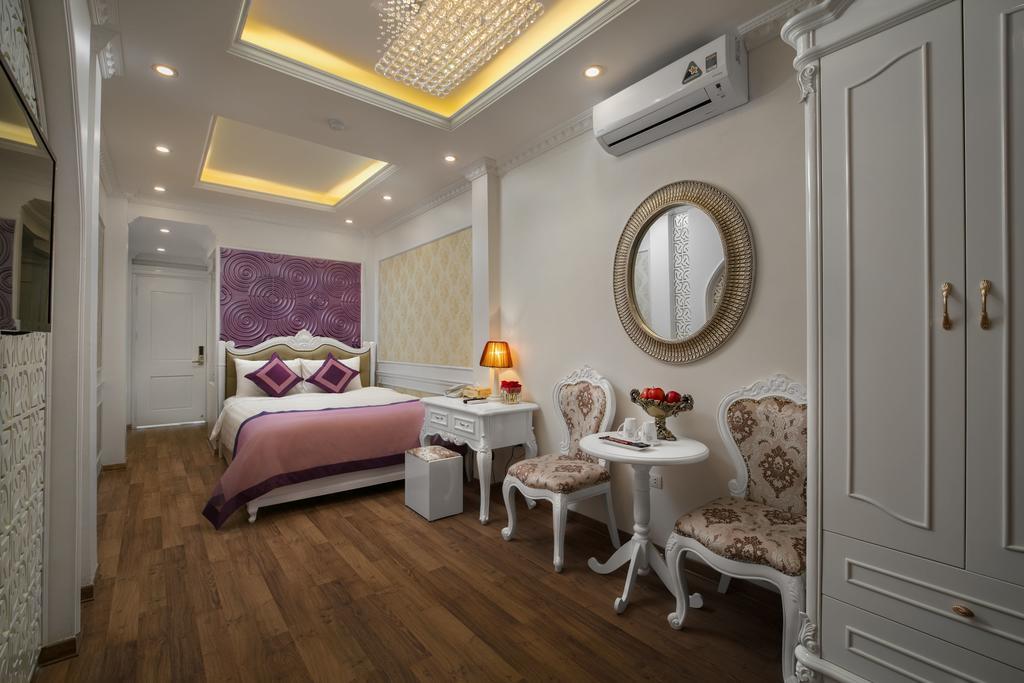 Viola Royal & Hotel 3*