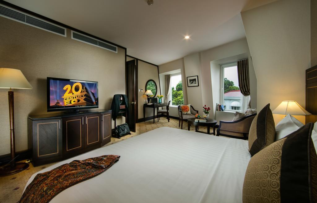 Zephyr Boutique Hotel 4*