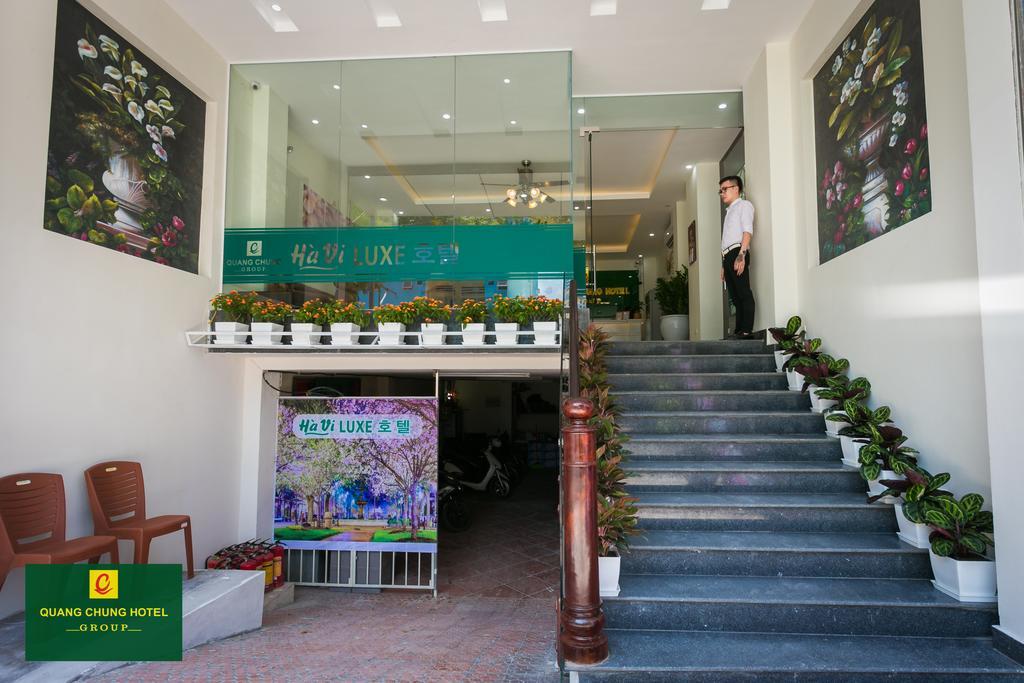 Ha Vi * Hanoi