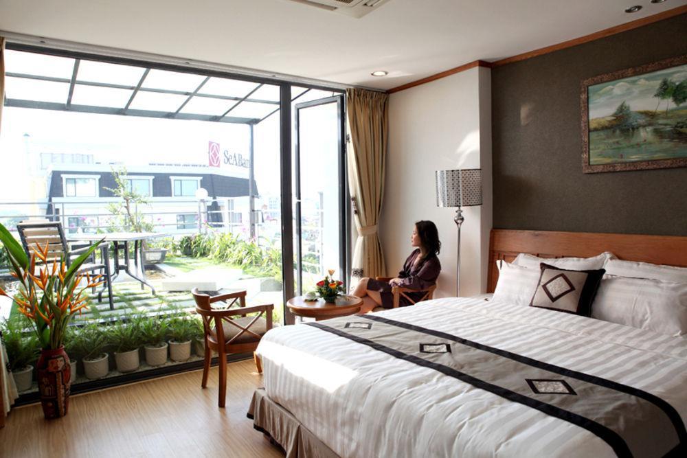 Silver 3* Hanoi