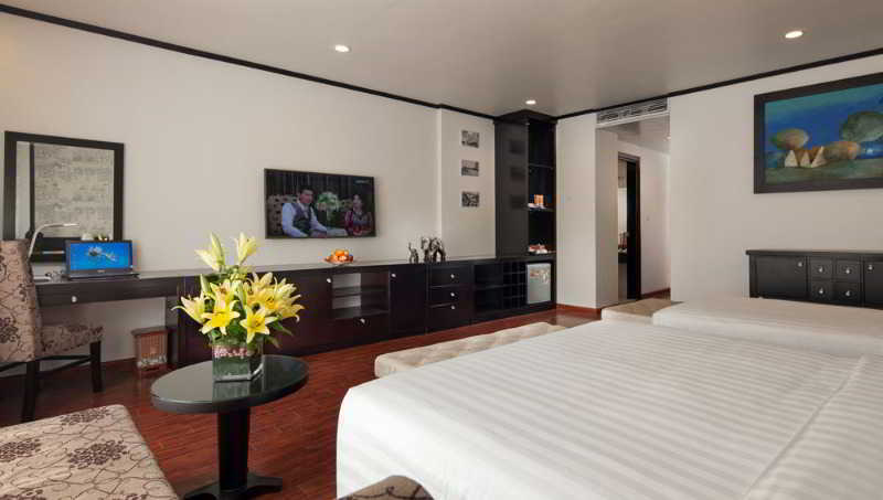 Boss Legend Hotel 4*