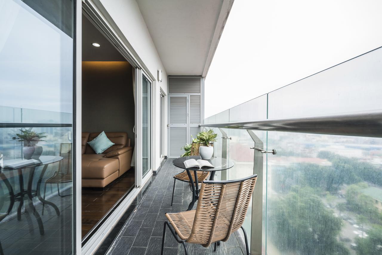 Christina's - Lancaster City Living Apartment Hanoi