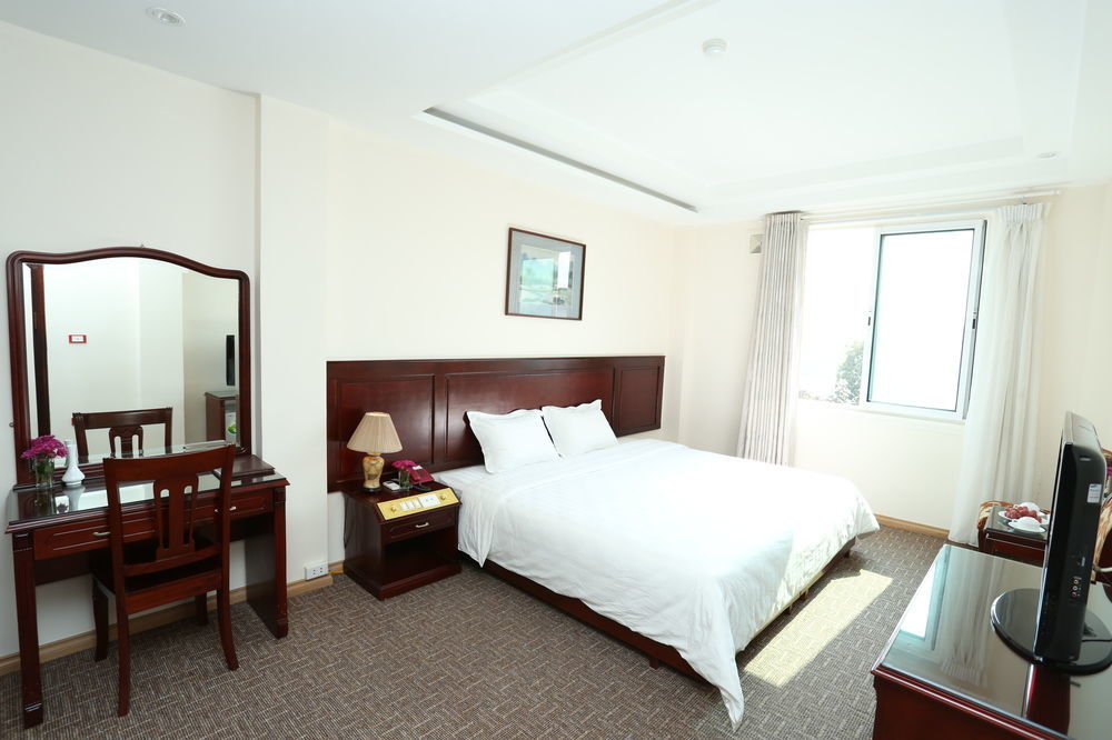 Bonsella 4* Hanoi
